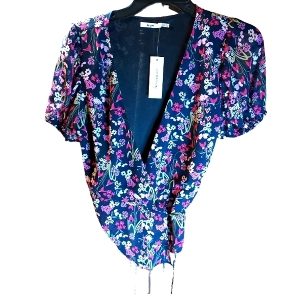 Francesca's Tara Floral Wrap top NWT XS - Picture 1 of 10